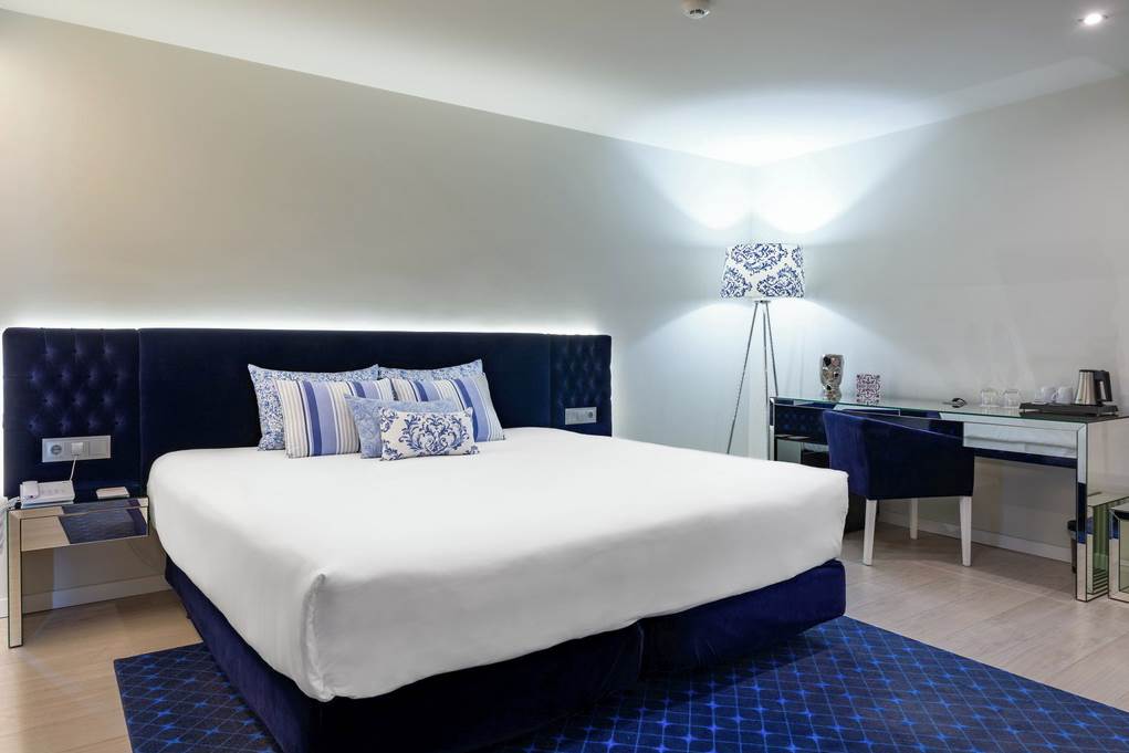 OPO_86273_Hotel_Cristal_Porto_1224_02.jpg