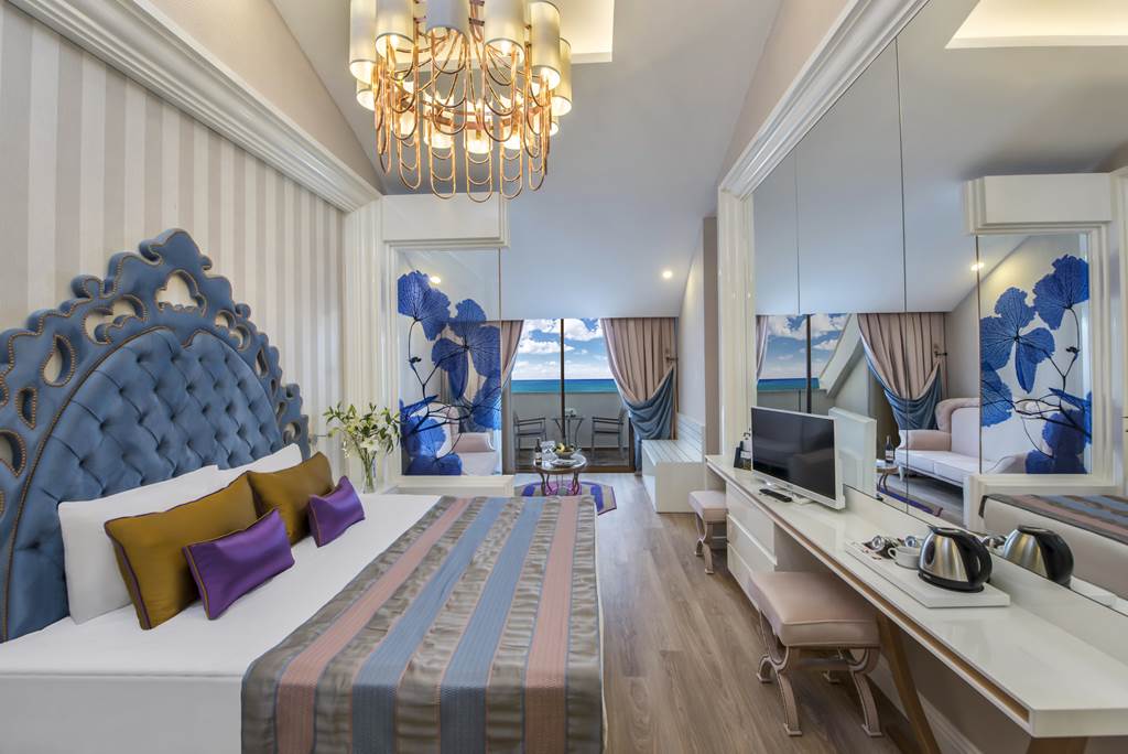 AYT_80947_Delphin_Be_Grand_Resort_0322_01.jpg