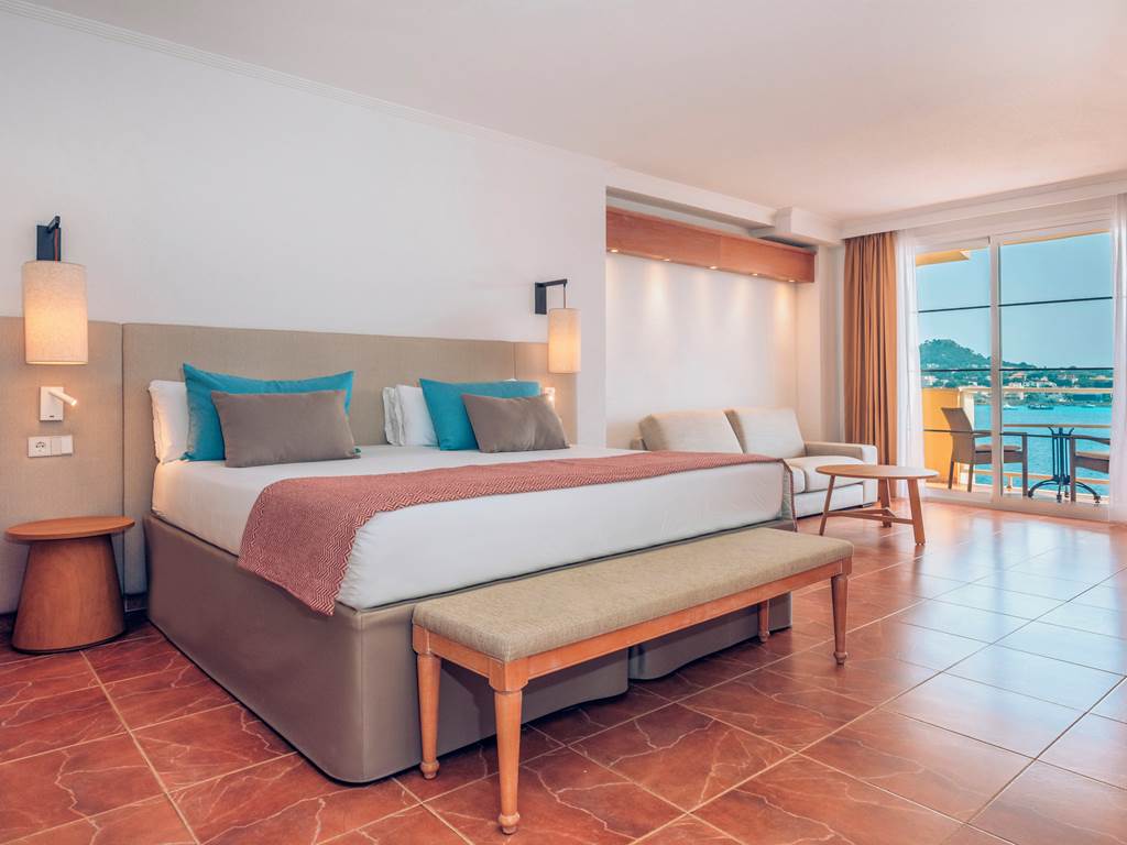 PMI_69517_Iberostar_Jardin_Del_Sol_Suites_1122_06.jpg