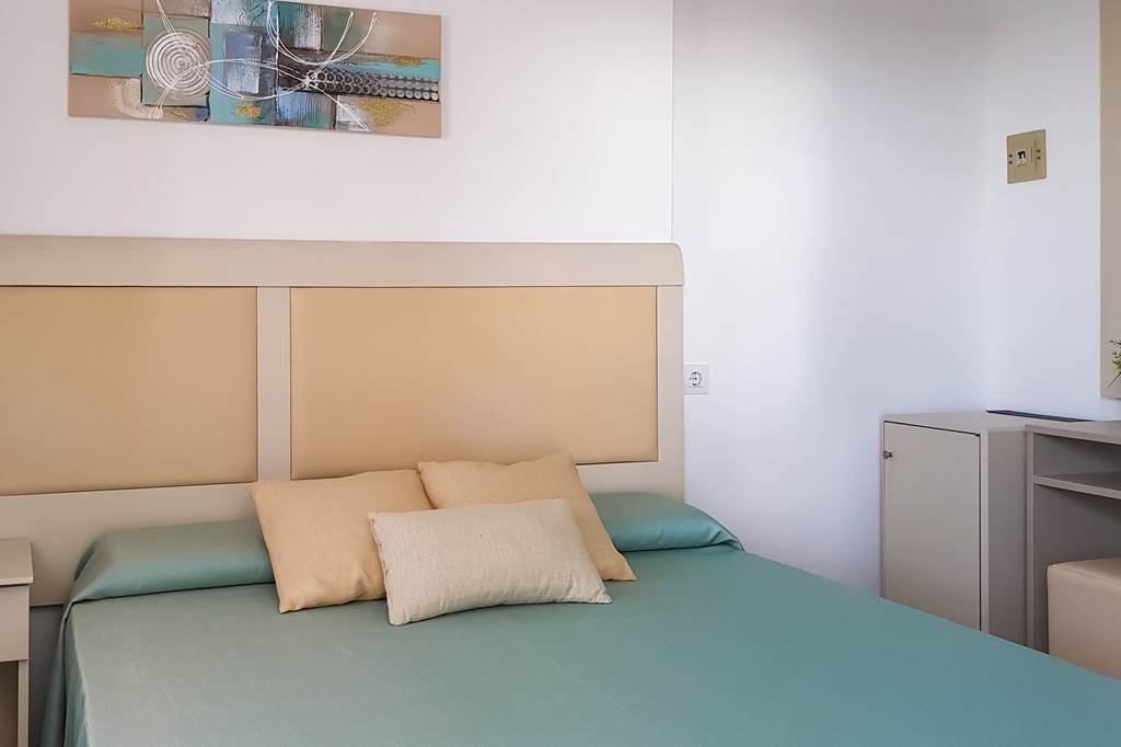 PMI_70943_Hotel_Sur_0522_02.jpg