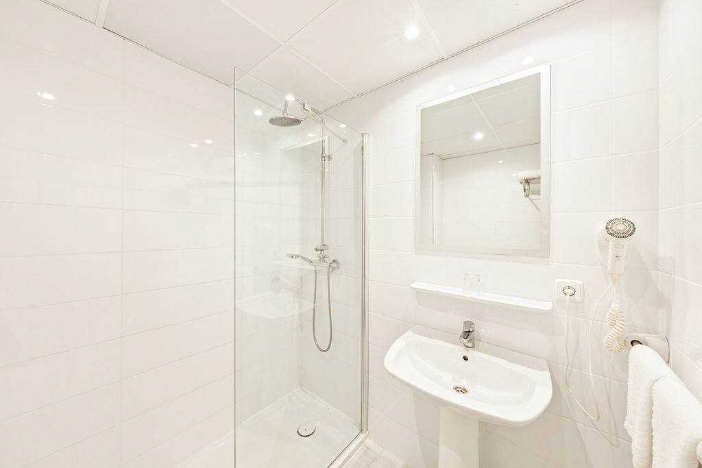 PMI_3304_Vista_Club_Apartments_0724_13.jpg