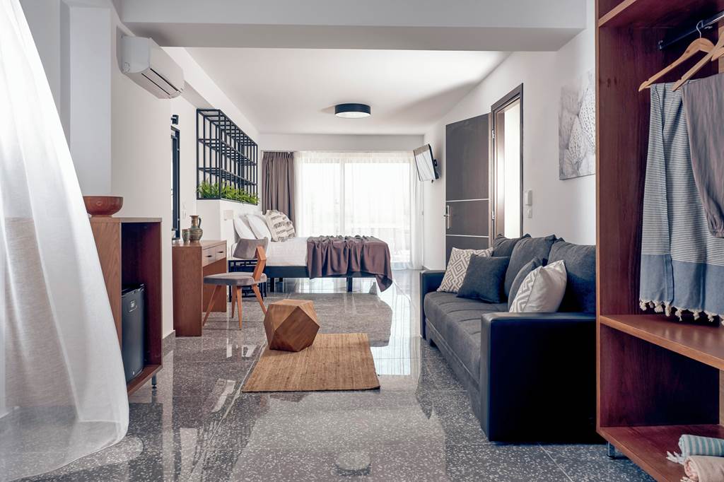 ZTH_82829_Letsos_Hotel_1121_10.jpg
