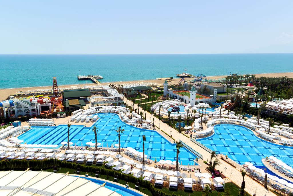 AYT_72224_Delphin_Imperial_0414_02.jpg