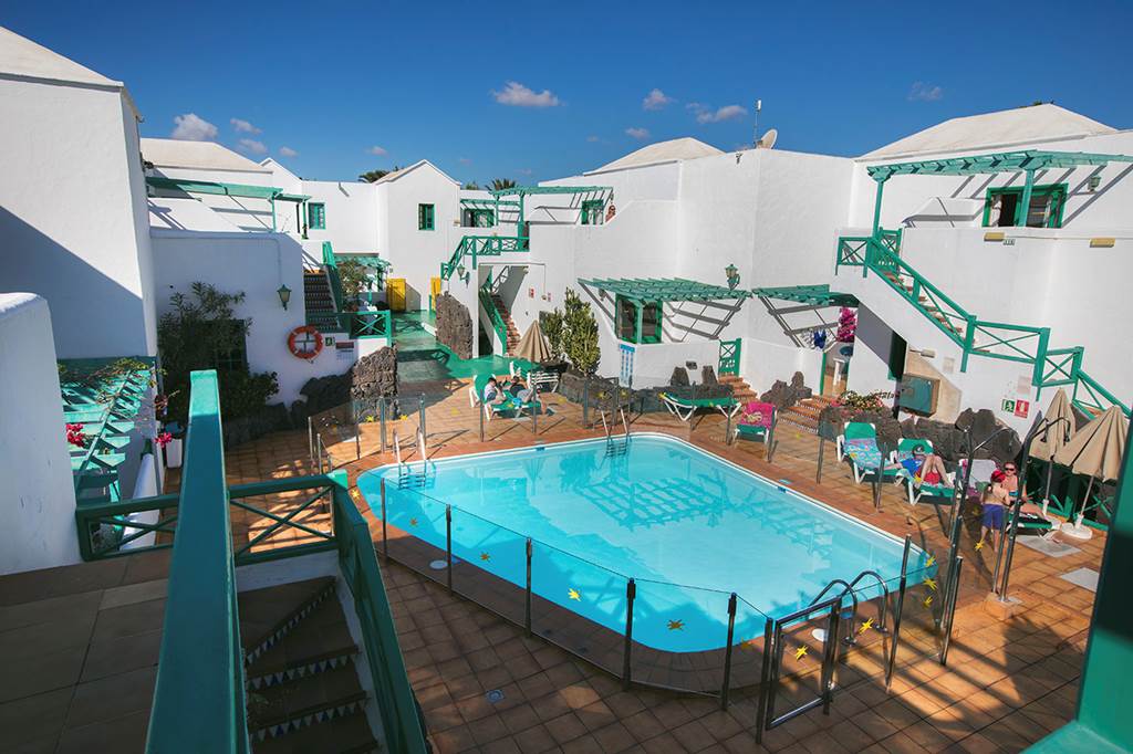 ACE_70710_Celeste_apartments_0918_01.jpg