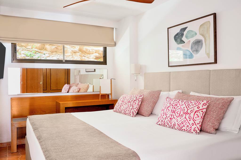 PMI_69517_Iberostar_Jardin_Del_Sol_Suites_0824_03.jpg