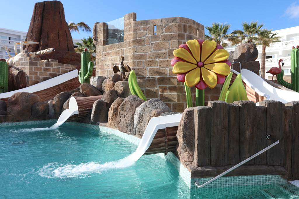 ACE_68720_IBS_Lanzarote_park_0617_03.jpg