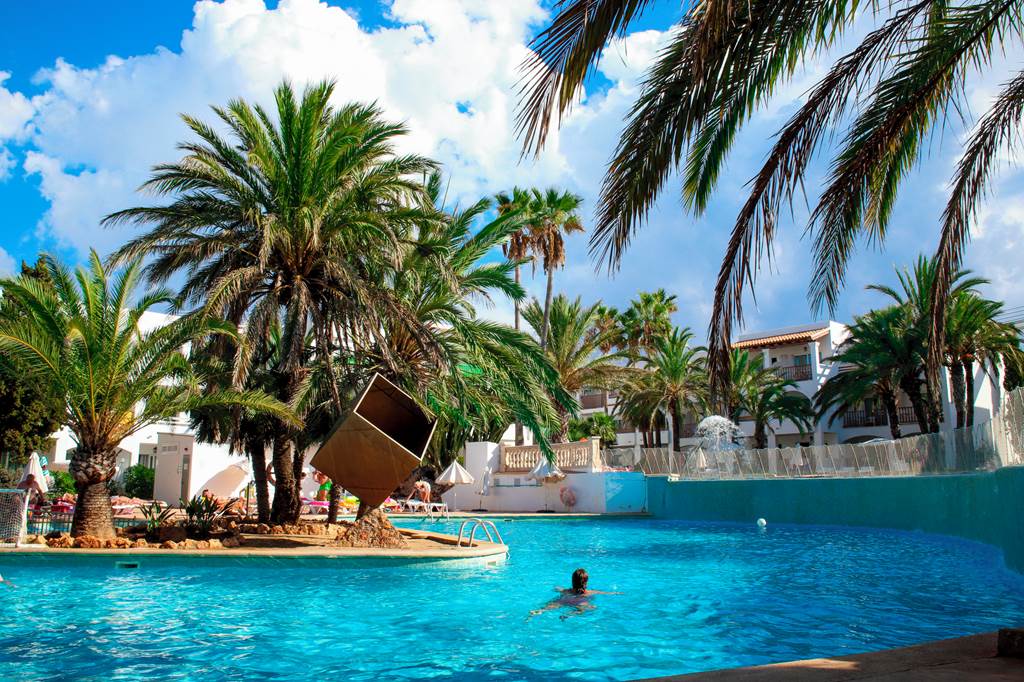 PMI_68883_Calimera_Fido_Gardens_1223_11.jpg