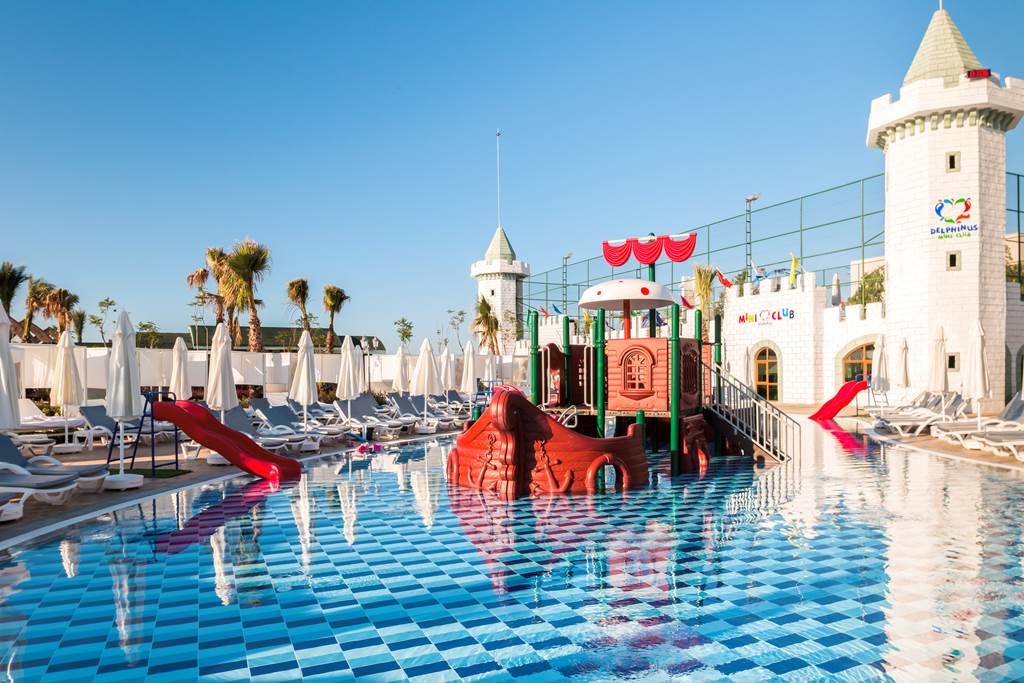 AYT_72224_Delphin_Imperial_0414_06.jpg