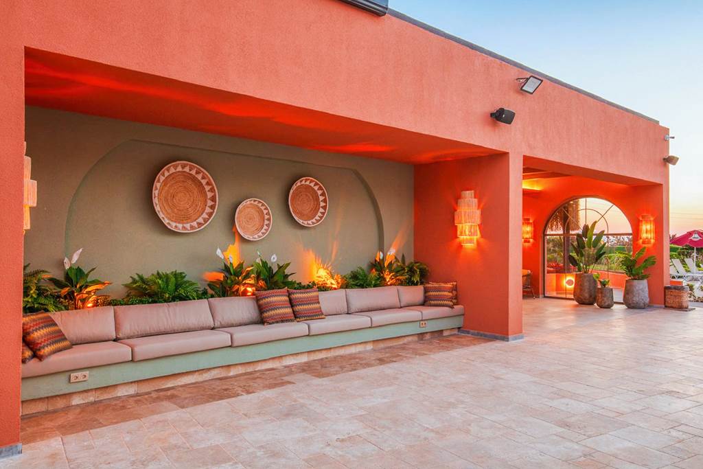 DLM_84663_Daphne_Residence_0724_02.jpg