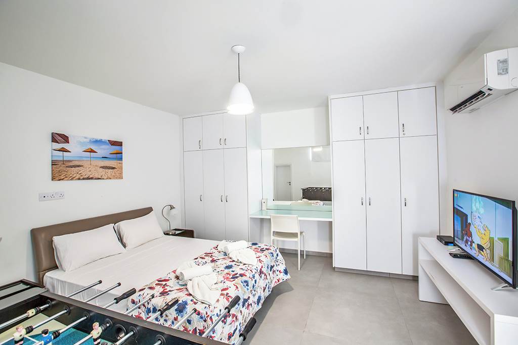 LCA_74703_Greco_Villas_0820_06.jpg