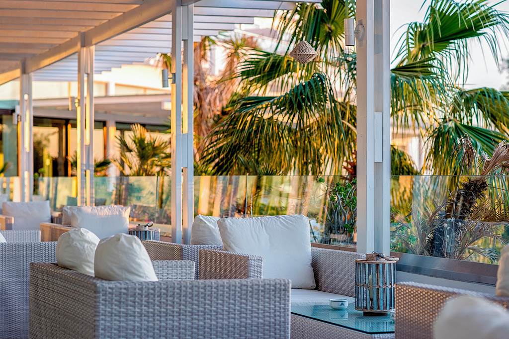 LCA_70519_Grecian_Sands_Hotel_0923_05.jpg