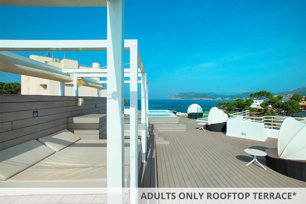 PMI_26_FERGUS_Style_Cala_Blanca_Suites_0723_05.jpg