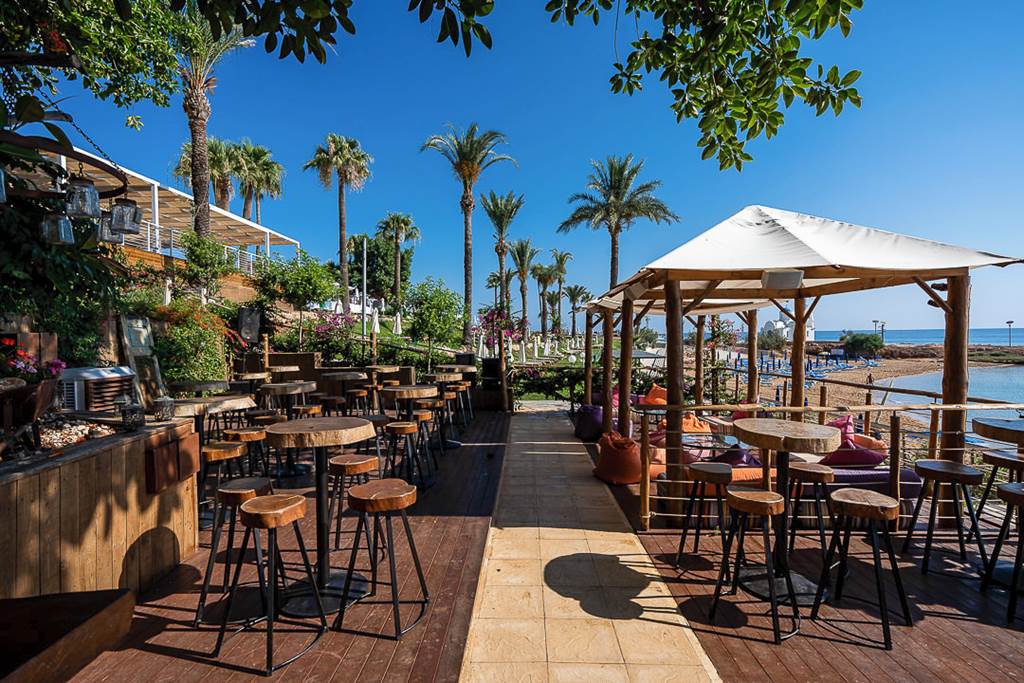 LCA_70547_Golden_Coast_Beach_Hotel_0724_13.jpg