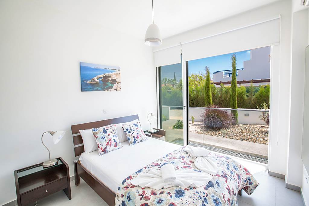 LCA_74703_Greco_Villas_0820_08.jpg