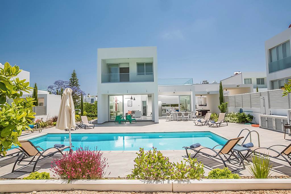LCA_74703_Greco_Villas_0820_01.jpg