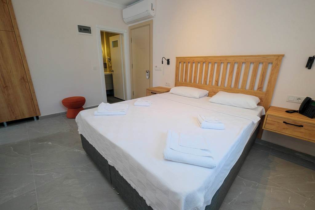 DLM_88854_Diplomat_Suites_0624_22.jpg