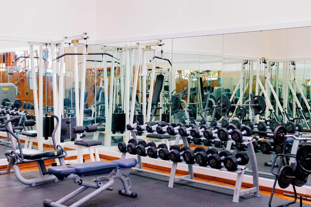 LCA_70547_Golden_Coast_Beach_Hotel_0724_02.jpg