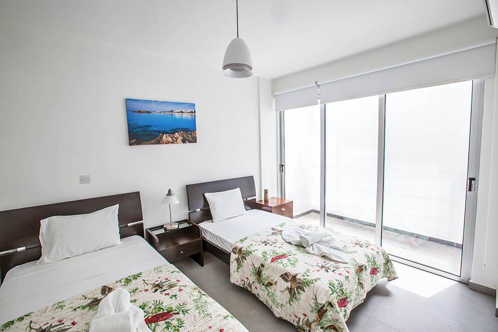 LCA_74703_Greco_Villas_0820_07.jpg