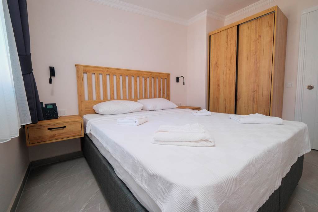 DLM_88854_Diplomat_Suites_0624_19.jpg