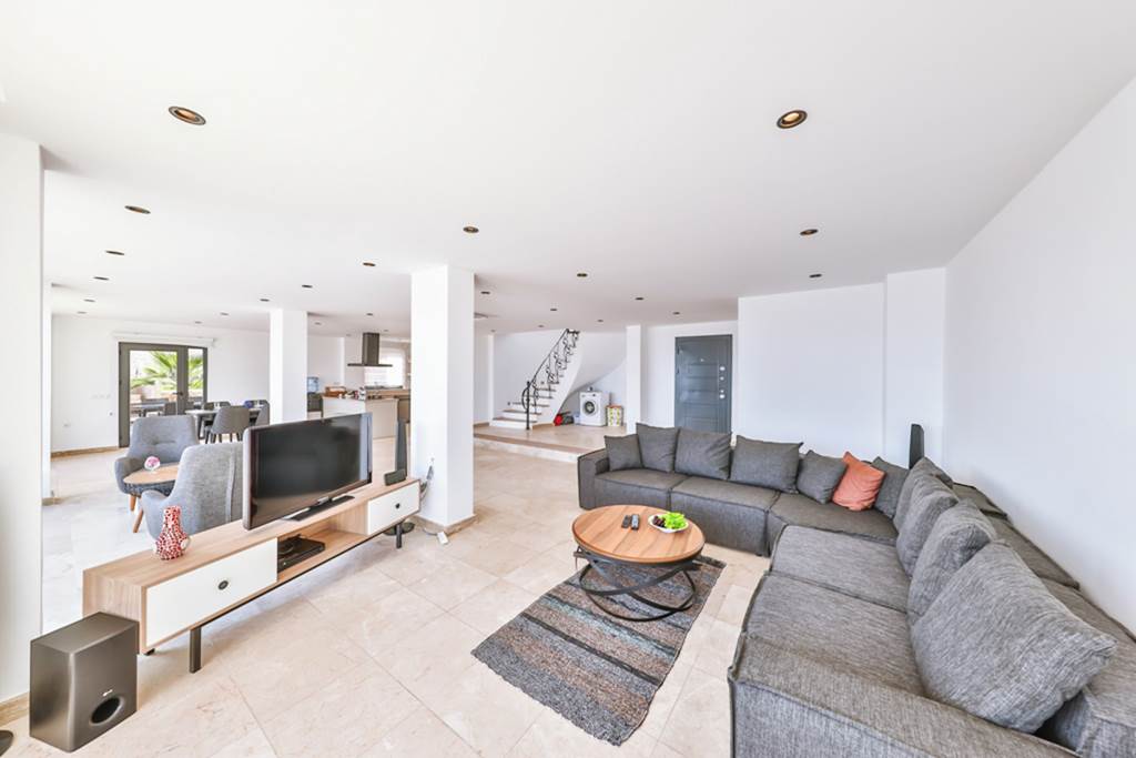 DLM_86427_Villa_Morey_1123_05.jpg