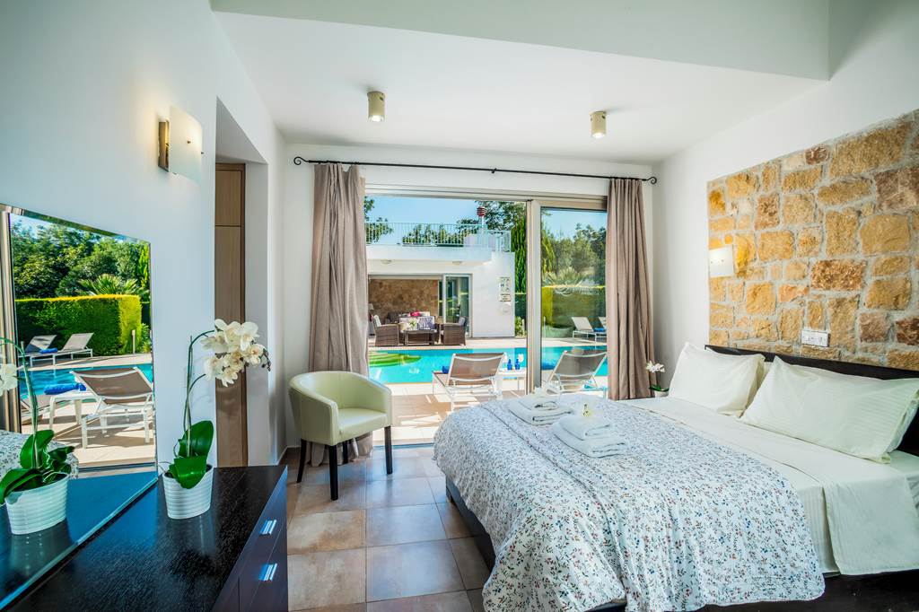 PFO_87588_Villa_Stephanos_Paphos_0524_09.jpg