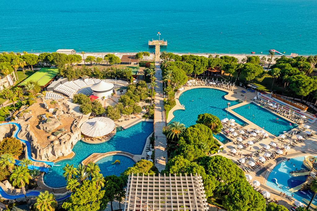 AYT_82025_Dobedan_World_Palace_Kemer_0324_18.jpg