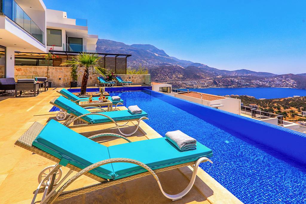 DLM_85928_Villa_Tigra_0823_02.jpg