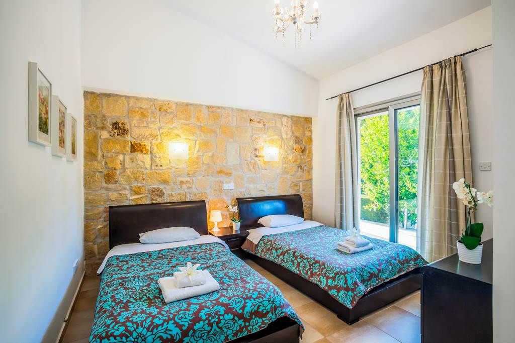 PFO_87588_Villa_Stephanos_Paphos_0524_08.jpg