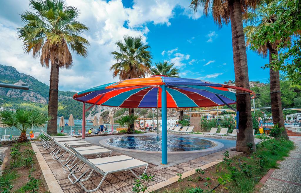 DLM_71570_Turunc_Hotel_1223_01.jpg