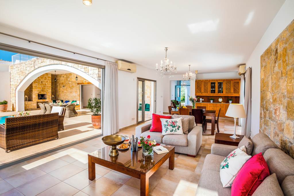 PFO_87588_Villa_Stephanos_Paphos_0524_01.jpg