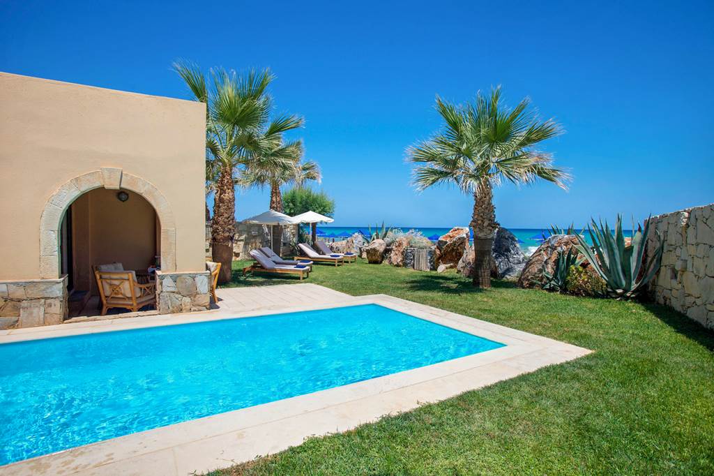 HER_87894_Aquila_Rithymna_Beachh_0824_21.jpg