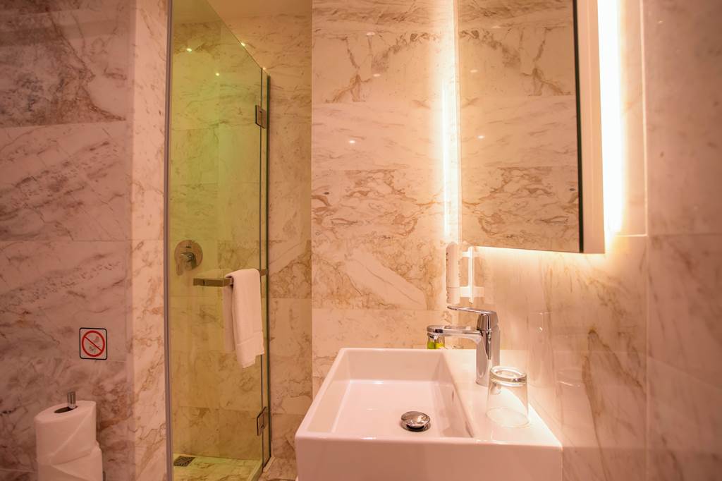 LCA_83553_Hotel_Napa_Suites_0222_19.jpg