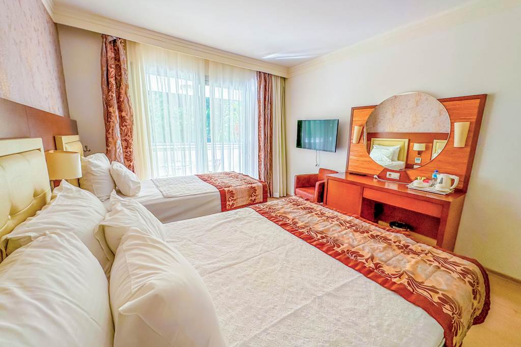 DLM_71570_Turunc_Hotel_1024_04.jpg
