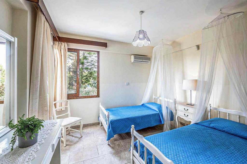 PFO_86999_Villa_Irene_Polis_0124_10.jpg