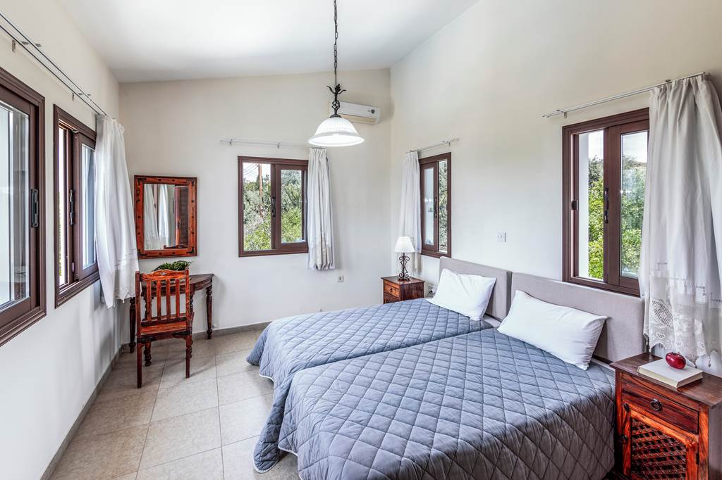 PFO_86872_Villa_Ay_Kyriaki_Paphos_0724_11.jpg
