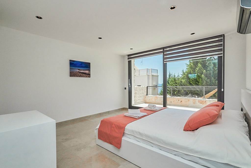DLM_84206_Villa_Resital_0922_19.jpg