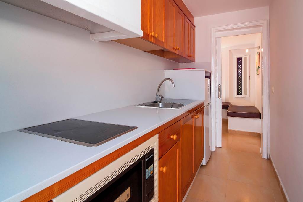 LPA_70005_Cordial_Biarritz_Bungalows_0522_01.jpg