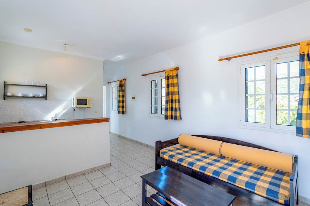 ZTH_70737_Anagenessis_Village_Hotel_1022_06.jpg