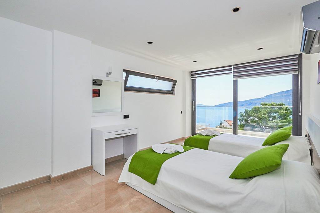 DLM_84206_Villa_Resital_0922_01.jpg