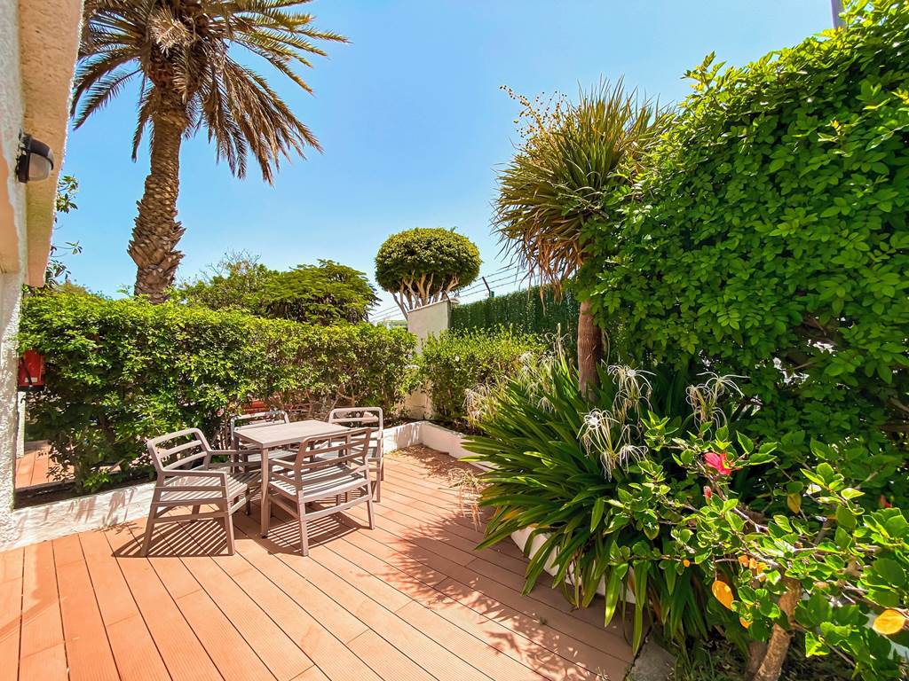 LPA_70005_Cordial_Biarritz_Bungalows_0522_05.jpg