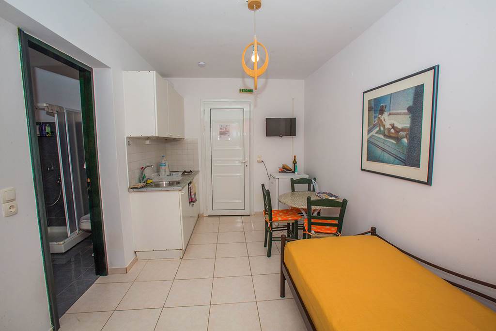 EFL_74536_Sandy_Beach_Villas_&_Apartments_0223_03.jpg