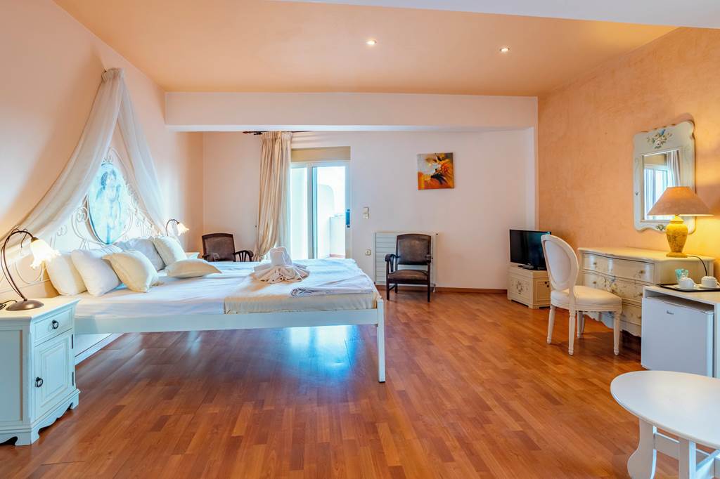 ZTH_70737_Anagenessis_Village_Hotel_1022_09.jpg