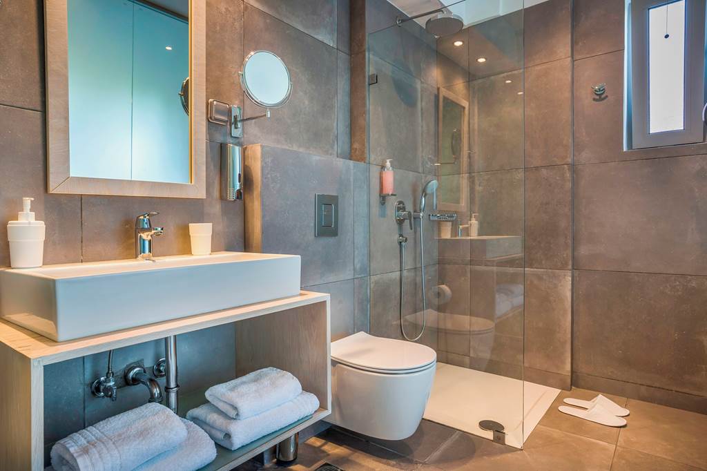 EFL_72301_Astra_Village_Hotel_&_Suites_0723_11.jpg