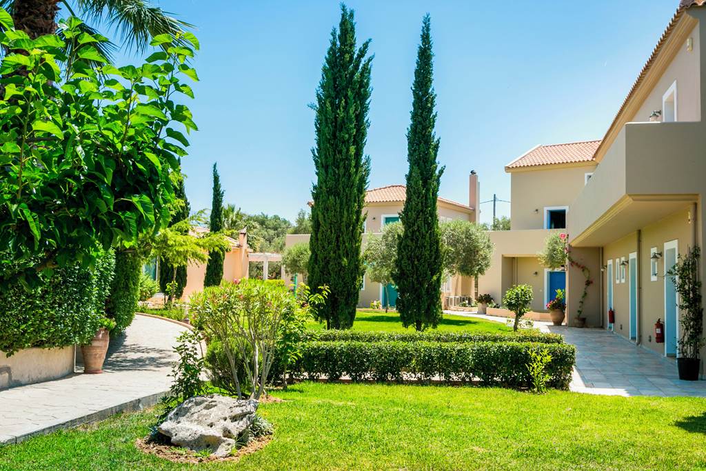 EFL_77142_Avithos_Resort_1020_24.jpg