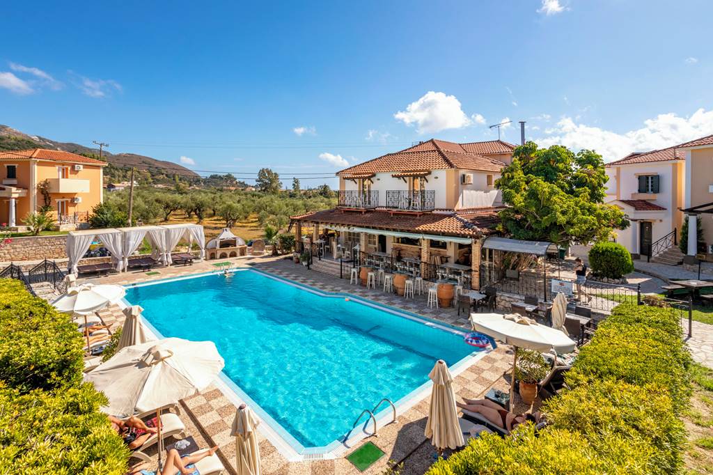 ZTH_70737_Anagenessis_Village_Hotel_1022_02.jpg