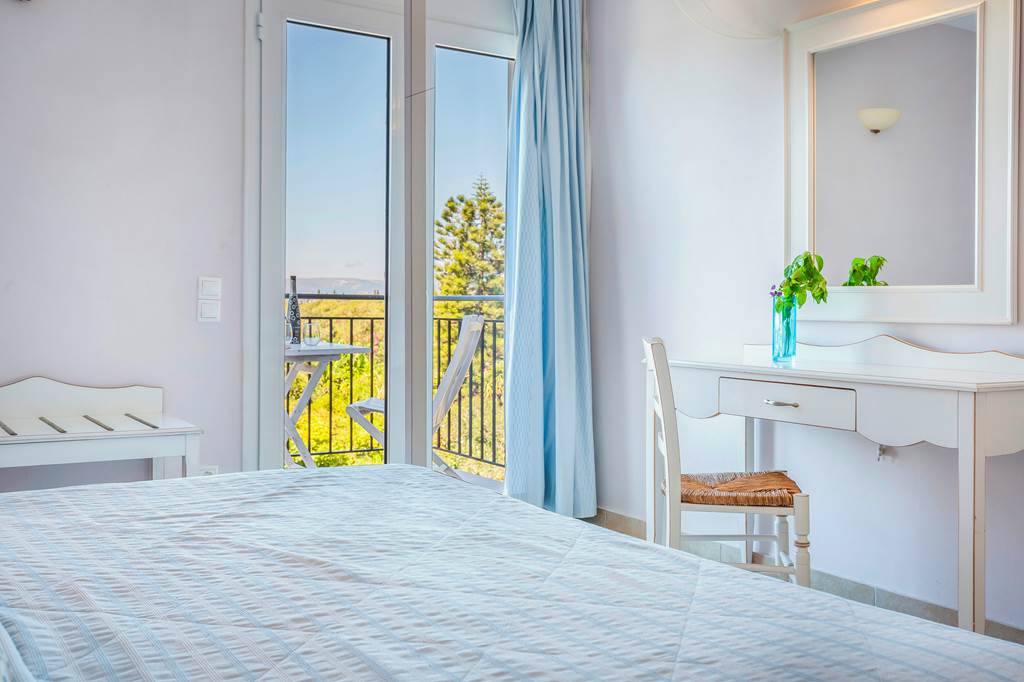 EFL_72301_Astra_Village_Hotel_&_Suites_0723_12.jpg