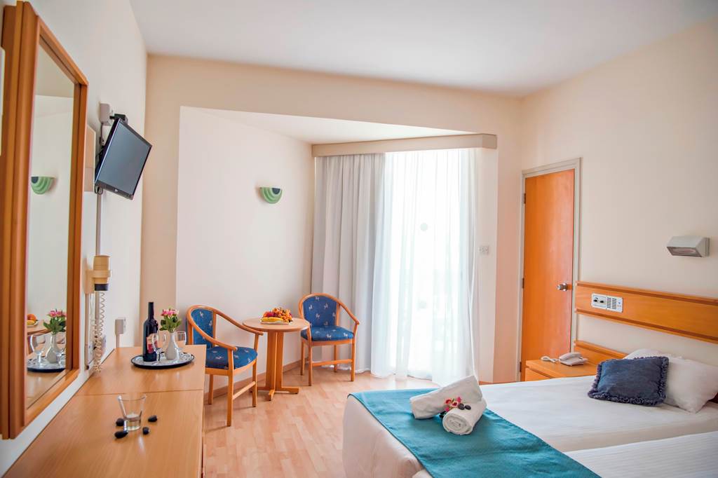 PFO_70448_Kissos_Hotel_0619_09.jpg