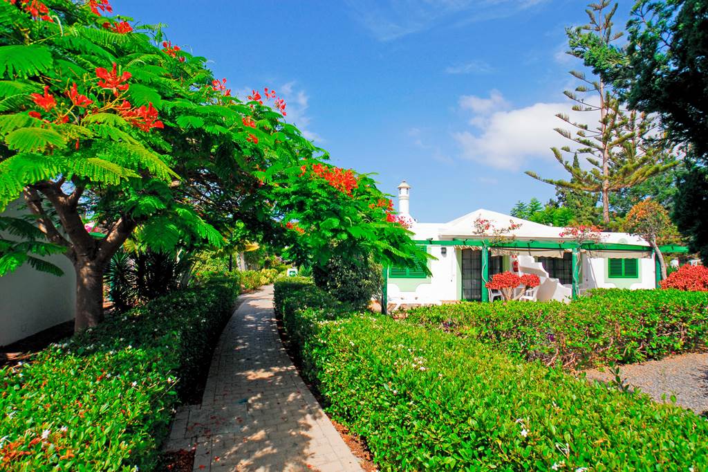 LPA_68502_Cordial_Sandy_Golf_Bungalows_0121_15.jpg