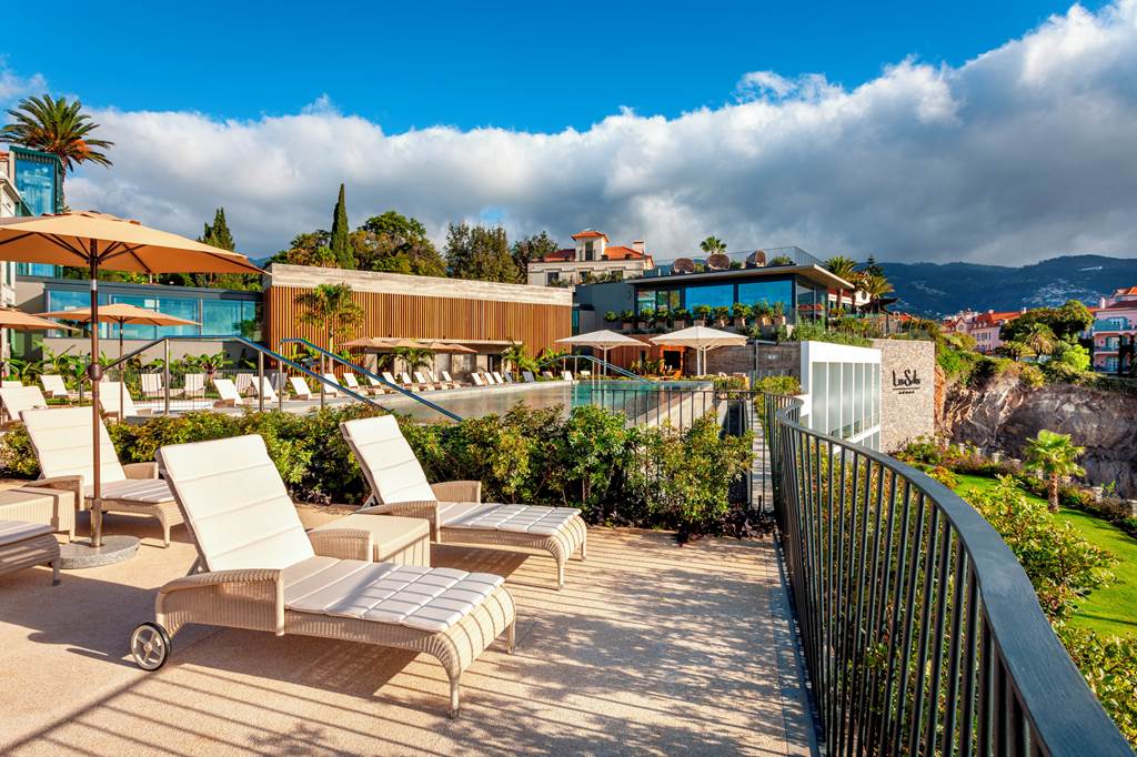 FNC_78351_Les_Suites_at_The_Cliff_Bay_1119_12.jpg