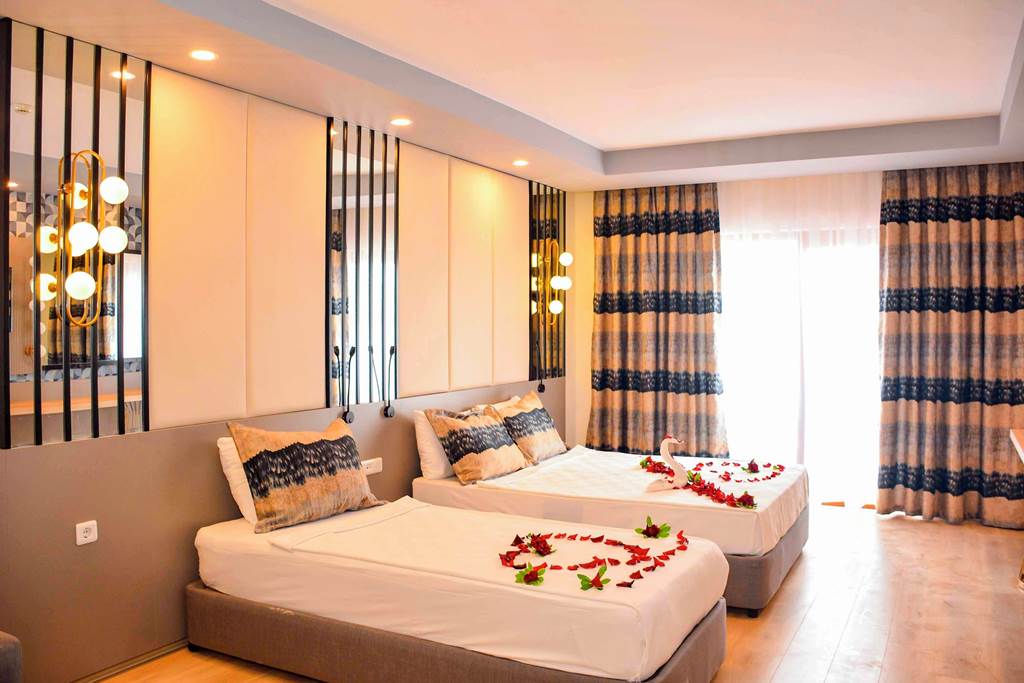 AYT_72104_Eftalia_Aqua_Resort_0920_01.jpg